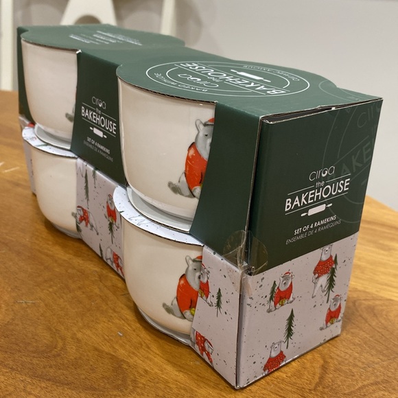 NWOT.  Circa the Bakehouse, set of 4, ceramic ramekins. - Picture 7 of 9